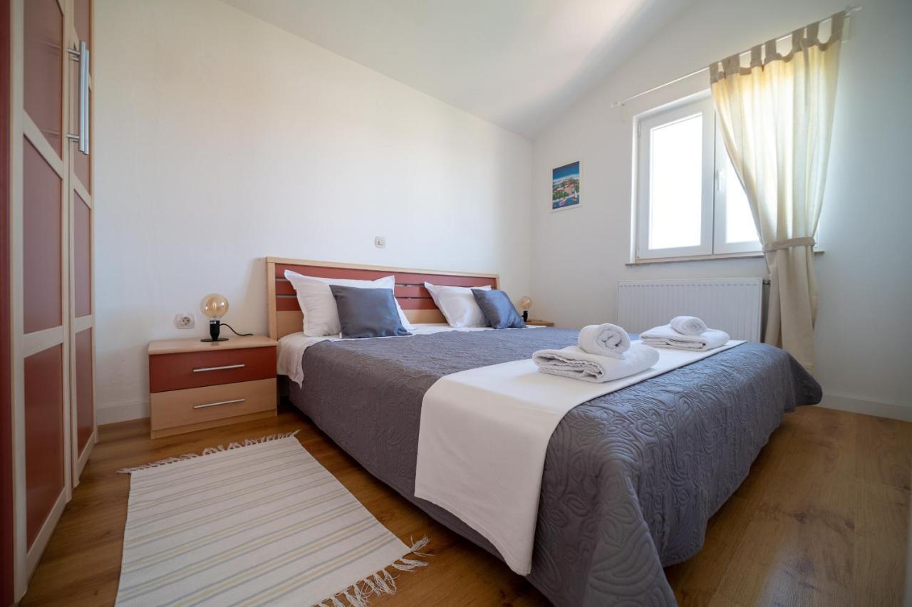 Apartments A&T Sukošan المظهر الخارجي الصورة